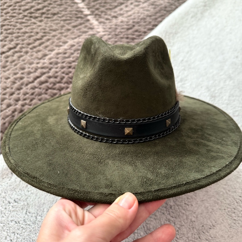 Green Wide Brim Hat with Feather Accent - Picture 4 of 8